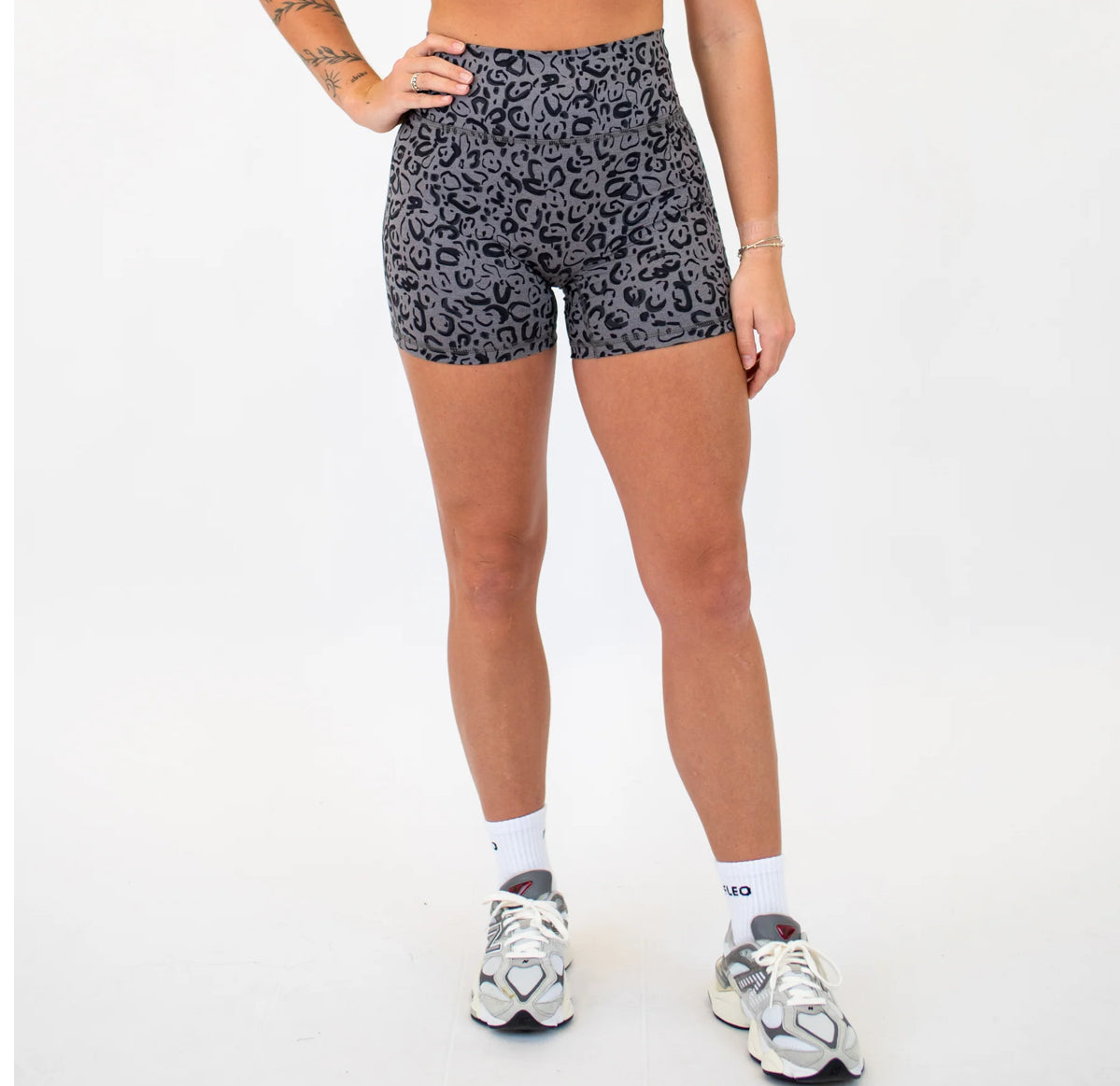 Charge Short - 5” - Flower Leopard