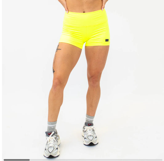 Apex Contour Short - Neon Yellow