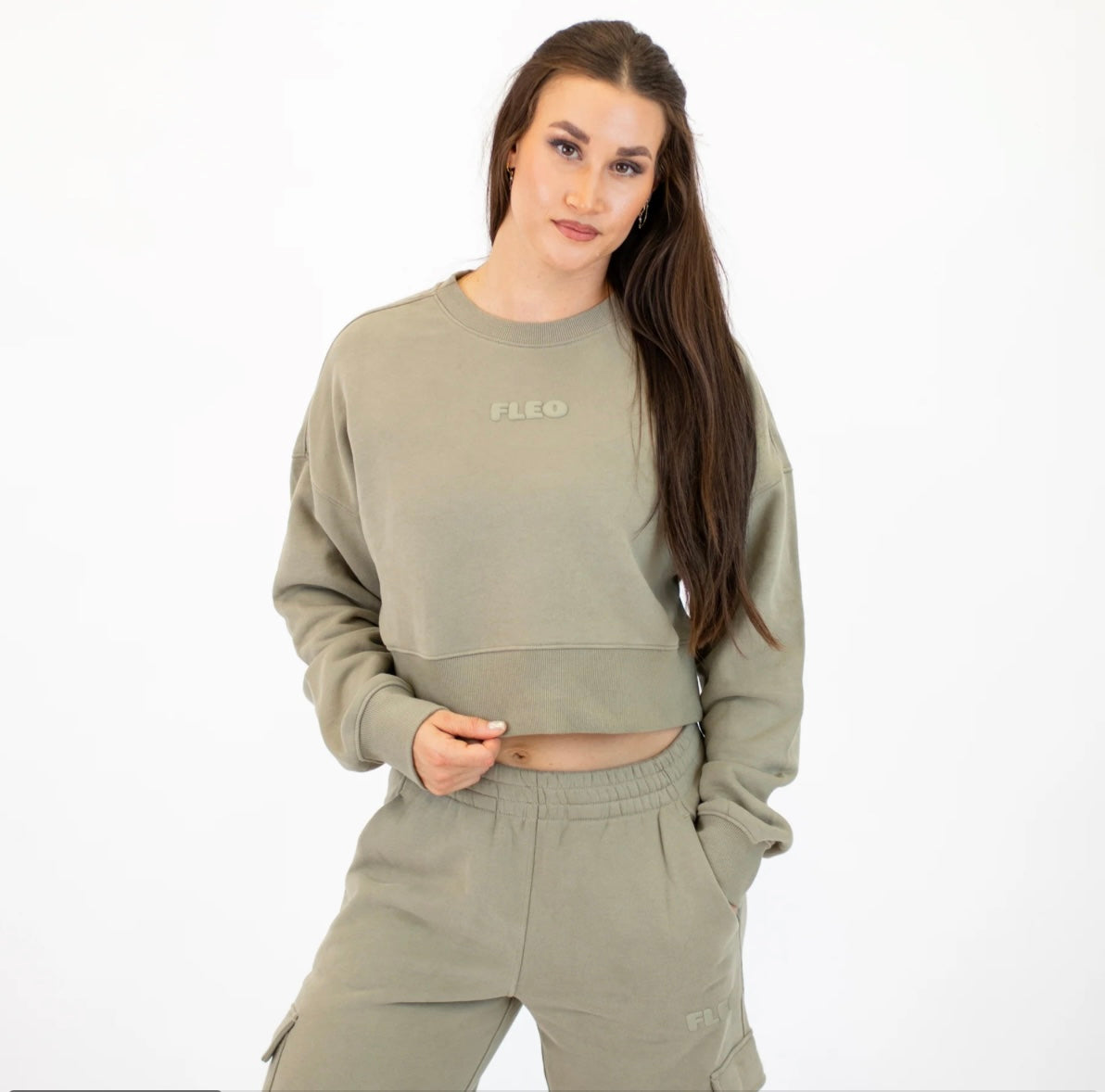 Affinity Crop Crewneck Sweatshirt